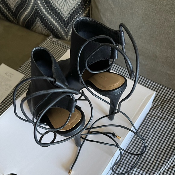 Aldo leather booties - Picture 2 of 3